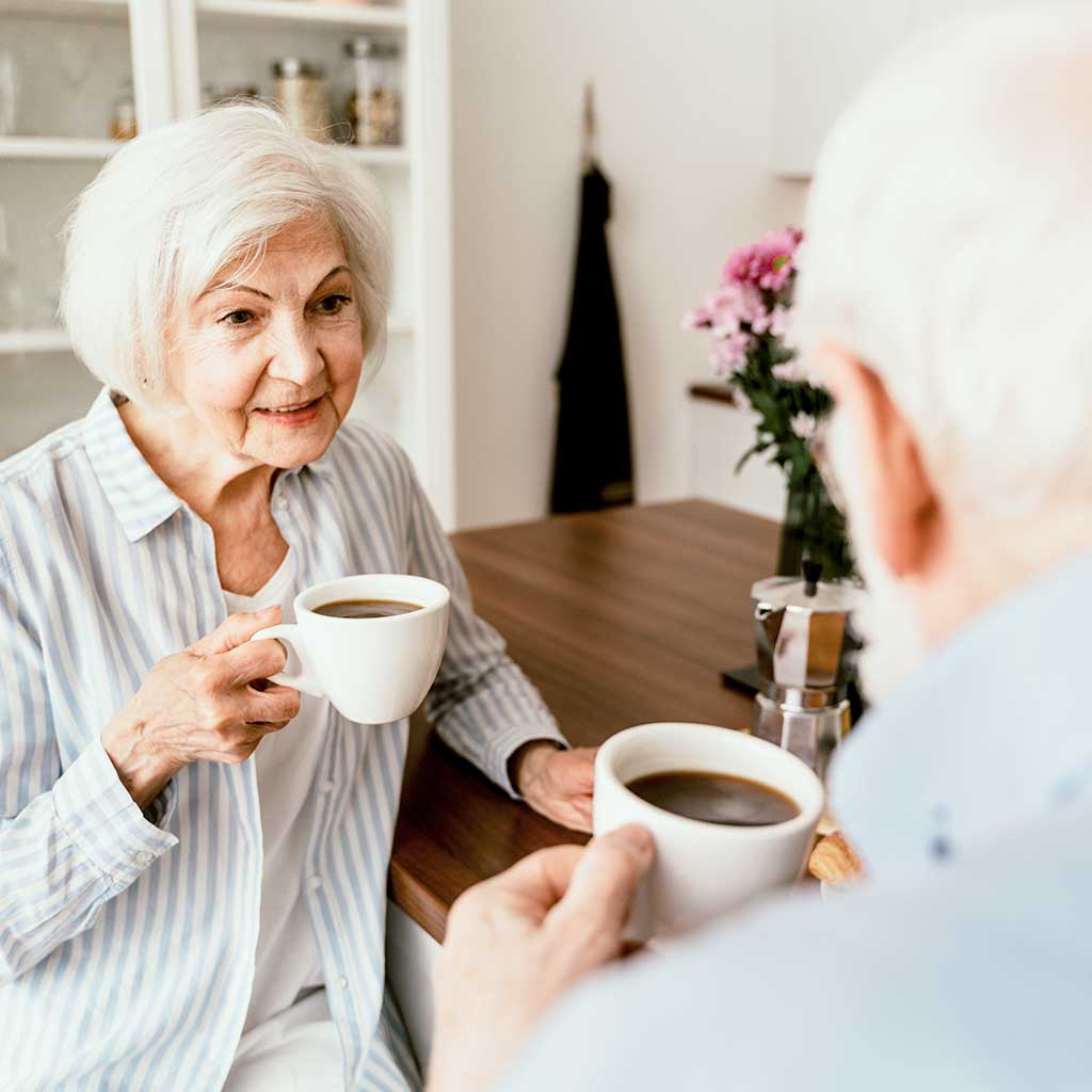 Comment partir de sa maison et emménager dans un appartement après 70 ans ?